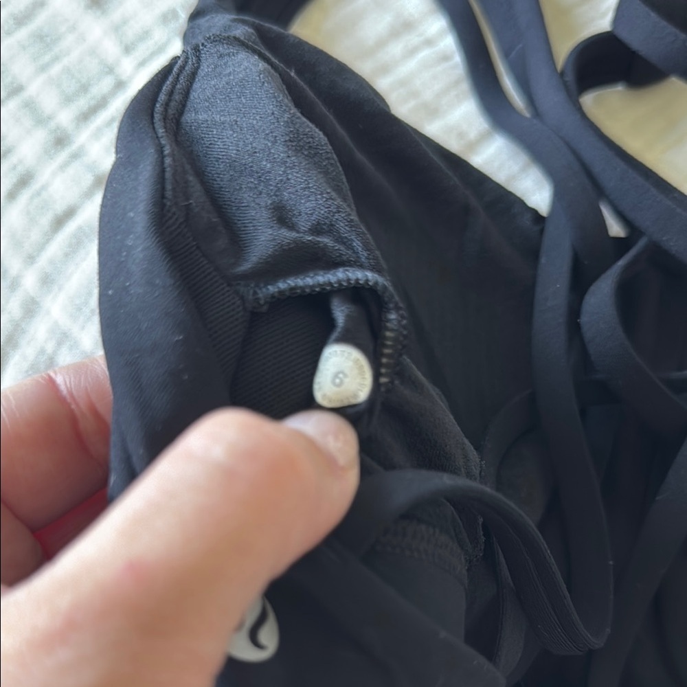 Lululemon long line strappy sports bra - Picture 4 of 4